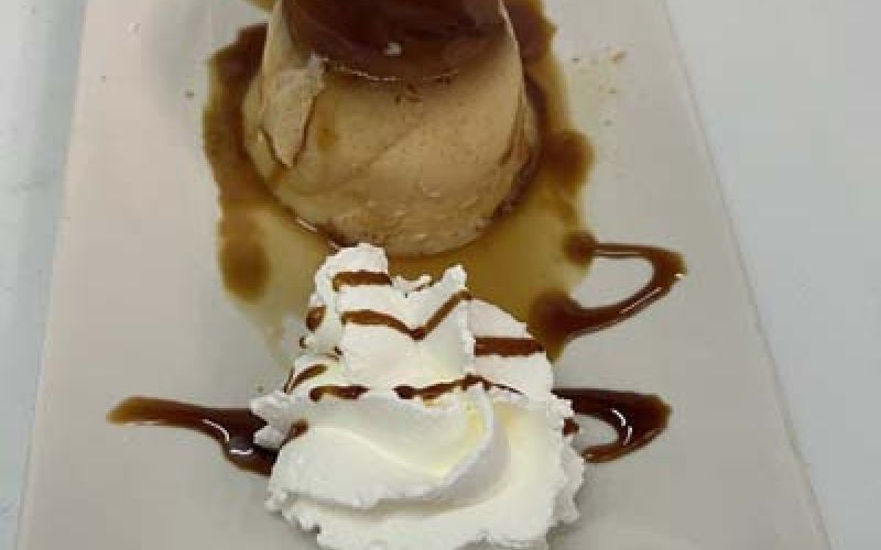 Flan con nata